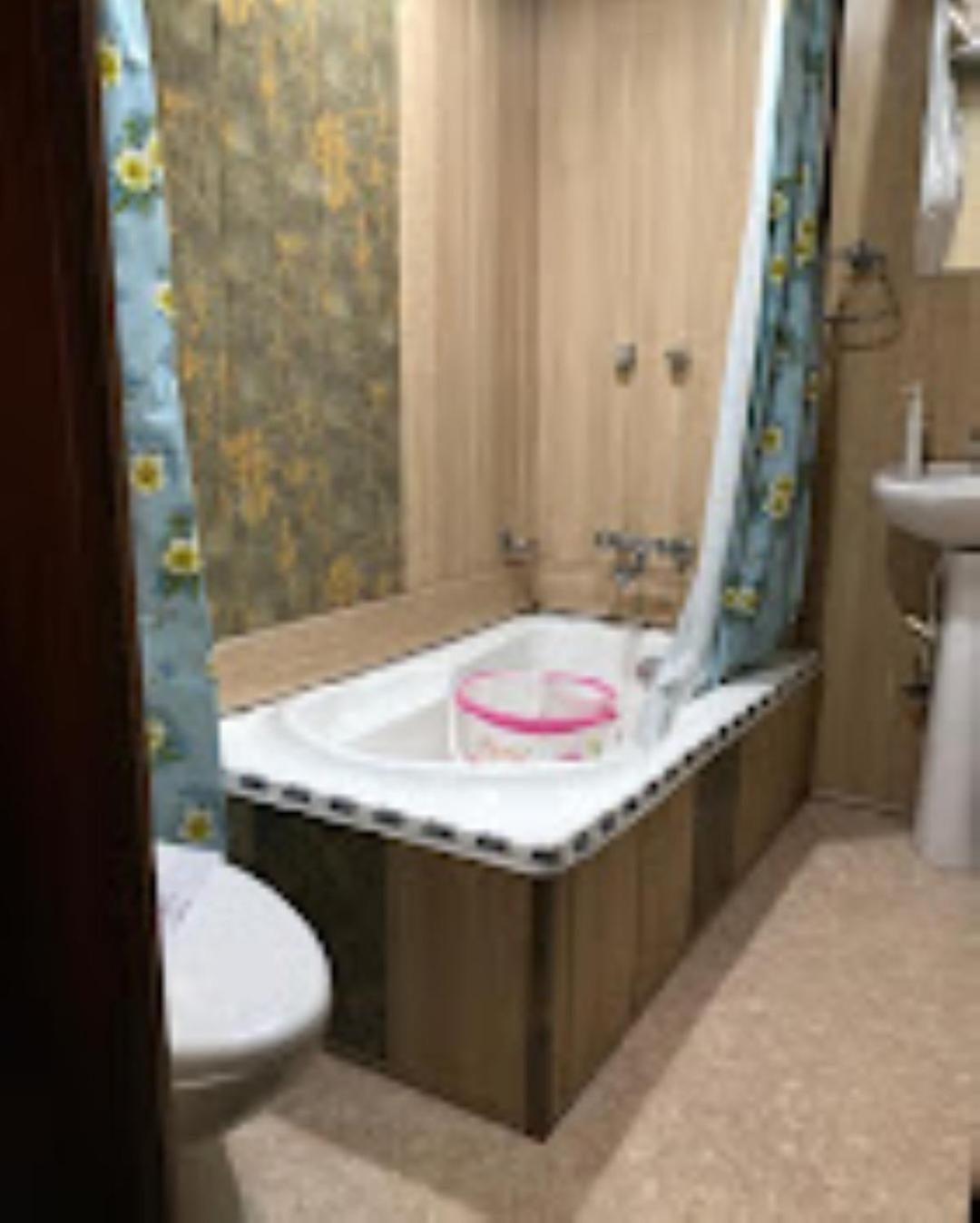 Young Bombay Premium Heritage Houseboat ศรีนาการ์ ภายนอก รูปภาพ